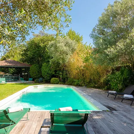 La Roseraie - Family With Swimming Pool